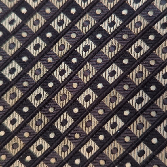 Robert Talbot Best in Class Parisian Hand Sewn Men's Brown Imported Silk Tie - Picture 2 of 7